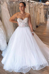 White Sweetheart Appliques A-Line Long Wedding Dress